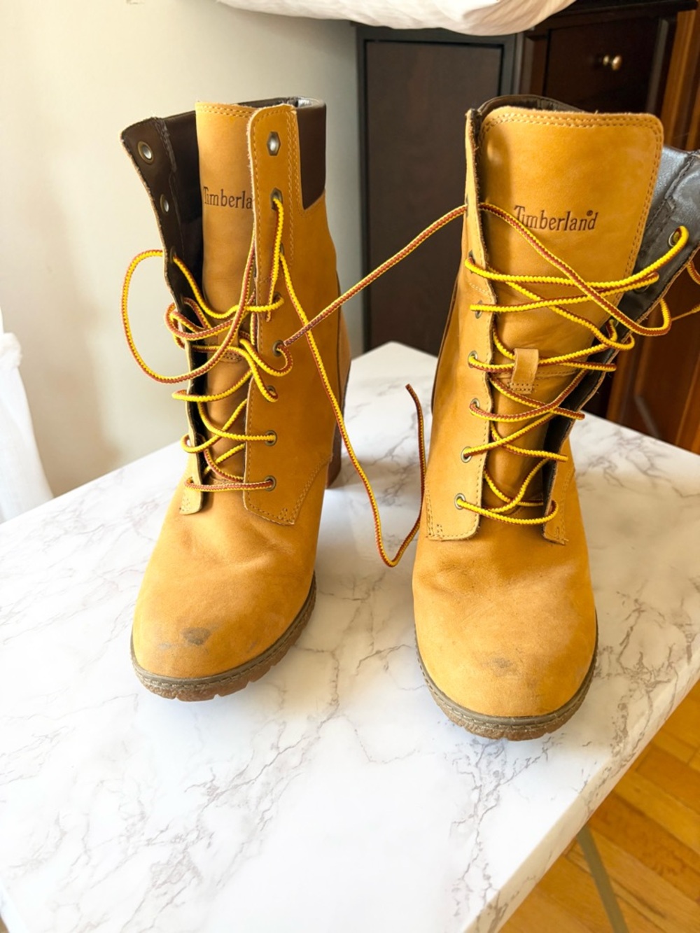 Timberland Women's Suede Lace-Up Work Boot - Tan